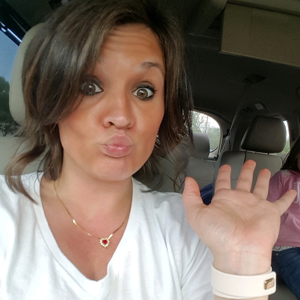 Meet your Posher, Laken